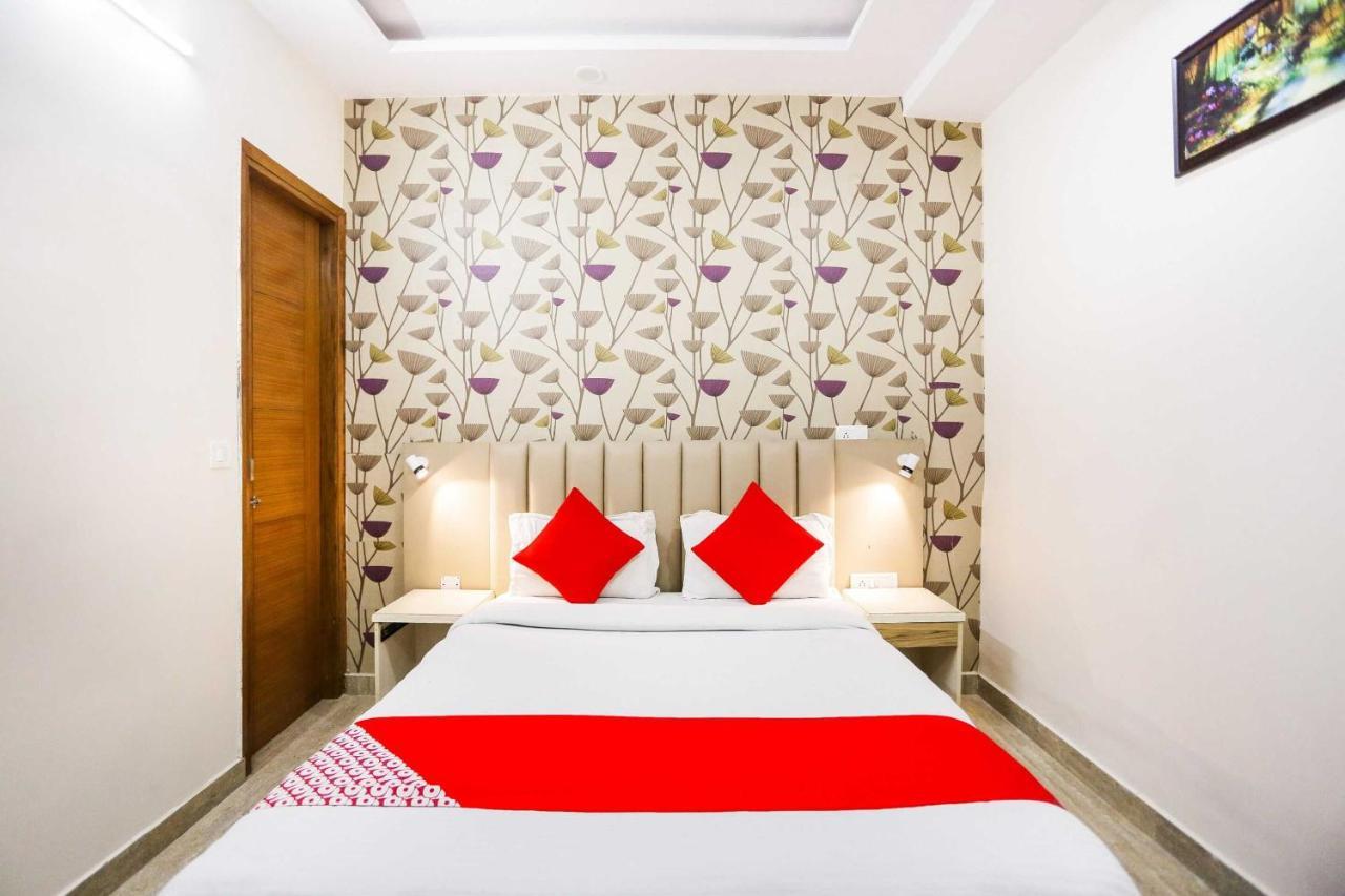 Hotel O Hotel Paradise Indraprastha Exterior foto